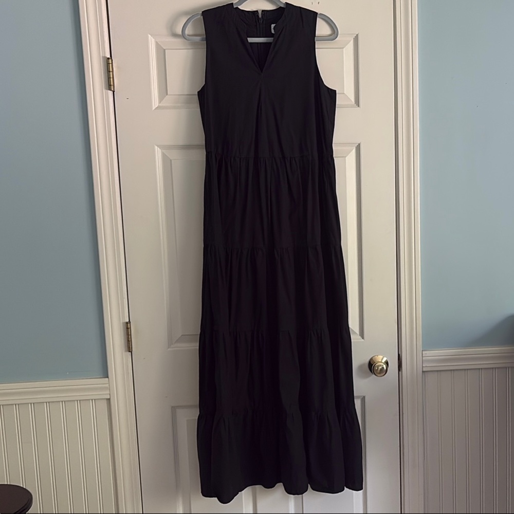 GAP black tiered maxi dress size Small Tall